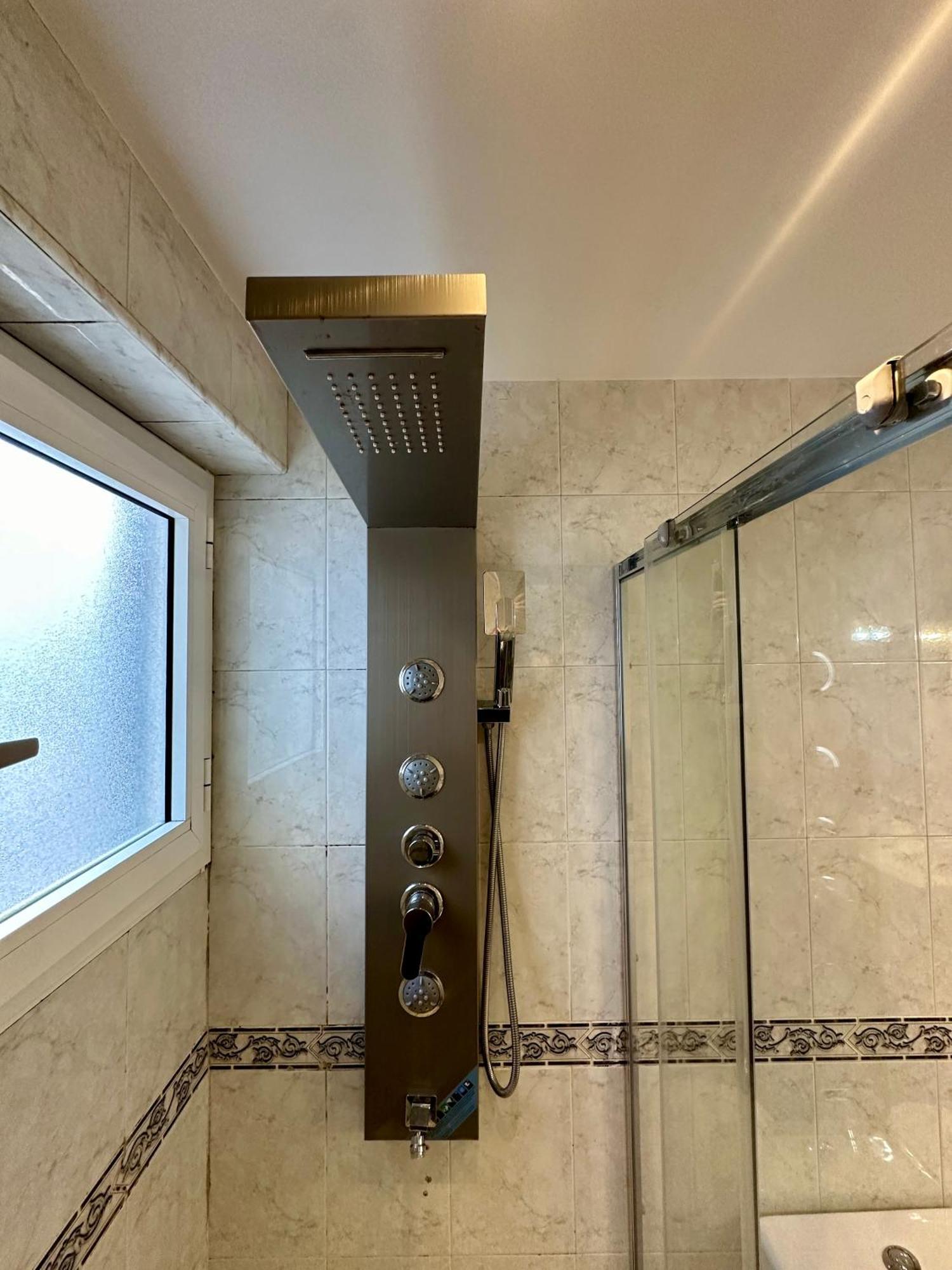 Very Best Flat Ust 800M Postiguet-Beach Alicante Buitenkant foto